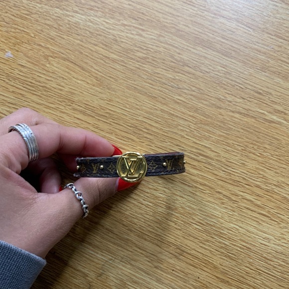 Louis Vuitton- Reversible Bracelet - Picture 1 of 4